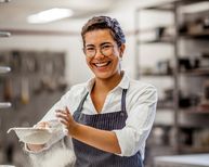 Monet Keiner (23), Konditorin, Gesellin bei "Restaurant Rudolph's" in 20457 Hamburg.