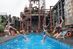 Das Werksschwimmbecken auf Zeche Zollverein steht auch für den Strukturwandel im Ruhrgebiet.