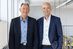 Alfred Dinkelborg (l.) leitete bisher das Produktmanagement bei Winkhaus. Ab Oktober 2026 tritt Volker Brink nun seine Nachfolge an.
