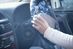 Rauchen schadet nicht nur der Gesundheit, sondern auch dem Wert des Autos.
