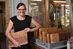 Johanna Röh hat mit ihrer Petition #meinewerkstattbleibt 111.794 Unterstützerinnen und Unterstützer gefunden.