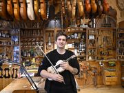 Vier Azubis bauen eine nachhaltige Wochenendgeige