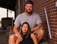 Zum Valentinstag schenkt Schornsteinfegerin Julia ihrem Malermeister Andy das größte Glück von ganzem Herzen!