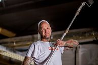 Kai Kindler (46), Maler und Lackierer, Geselle bei "Die Meisterleister" GmbH in 44135 Dortmund.