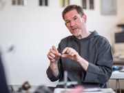 Berufung: Mönch und Metallbaumeister