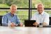 Mit ihrer jahrelangen Erfahrung und innovativen Ideen konzipieren Dr. Jost Weiper (l.), Leiter Entwicklung Elektronik, und Jörg Tebbe, Leiter Mechanische Konstruktion, mit ihren Teams innovative Lösungen – so auch zur R+T 2027.
